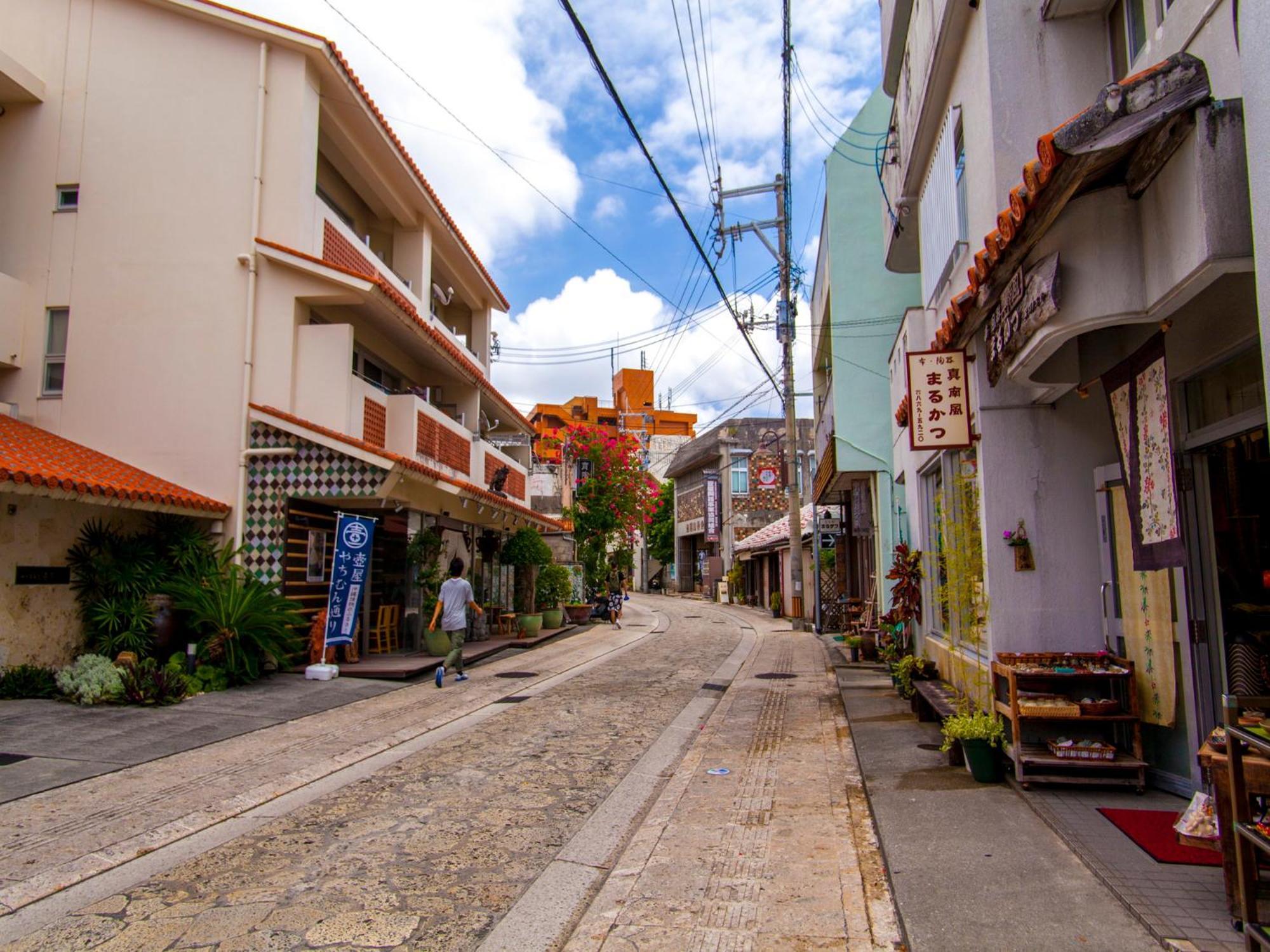 Rj Hotel Naha Exterior photo