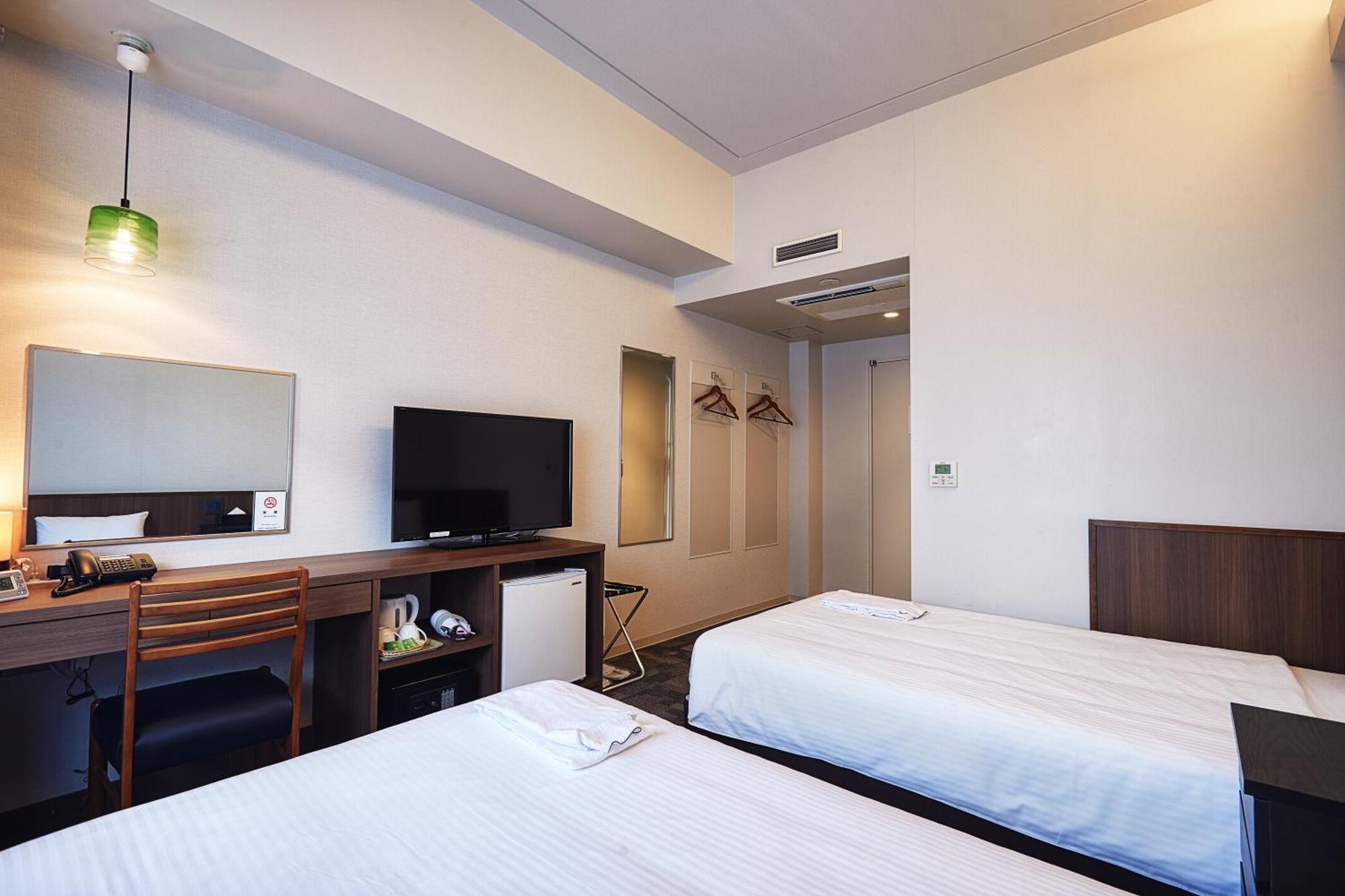 Rj Hotel Naha Exterior photo